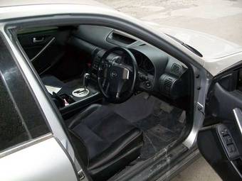 2001 Nissan Skyline Pictures