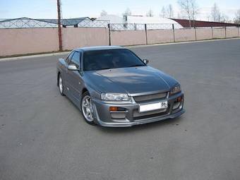 2001 Nissan Skyline Photos