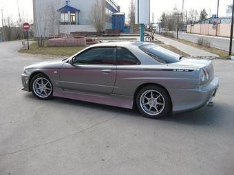 2001 Nissan Skyline Pictures