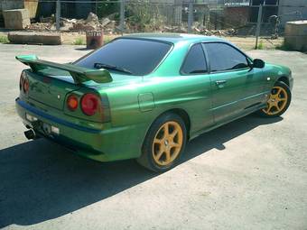 2001 Nissan Skyline Photos