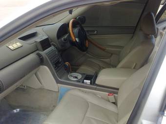 2001 Nissan Skyline Pictures
