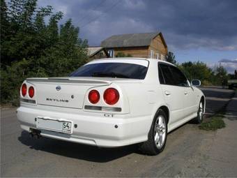 2001 Nissan Skyline Pictures