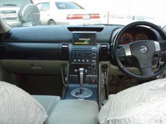 2001 Nissan Skyline Photos