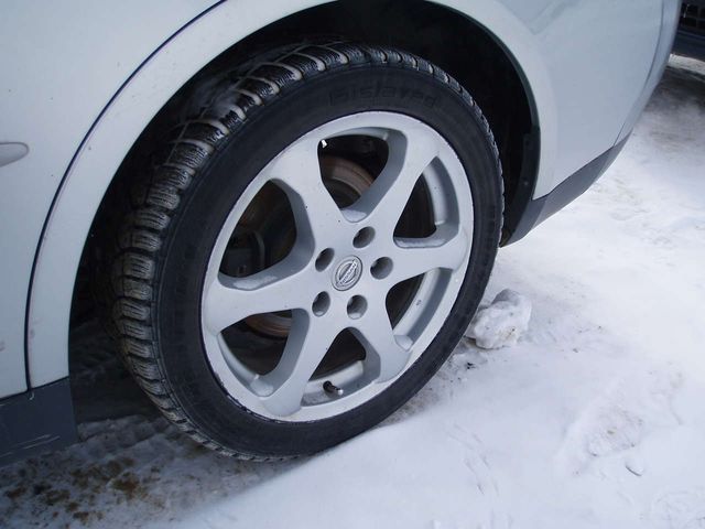 2002 Nissan Skyline