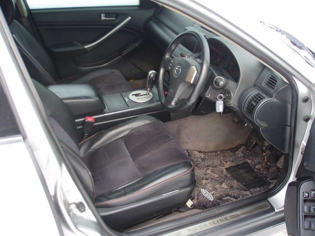 2002 Nissan Skyline
