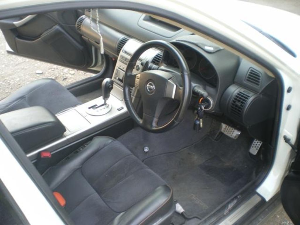 2002 Nissan Skyline