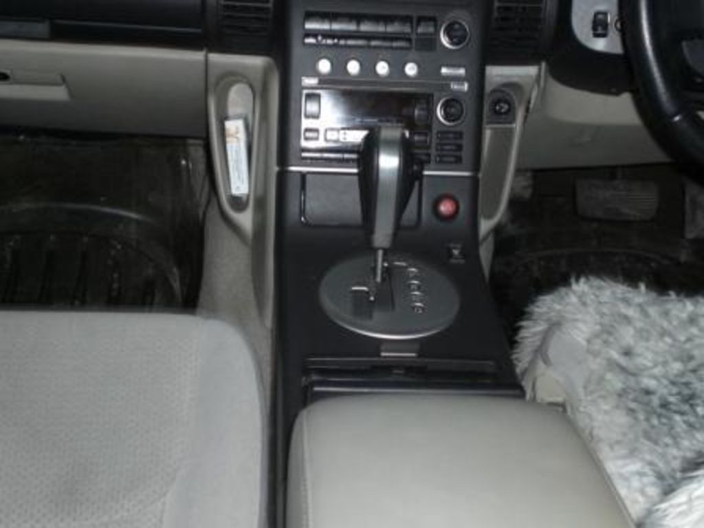 2002 Nissan Skyline