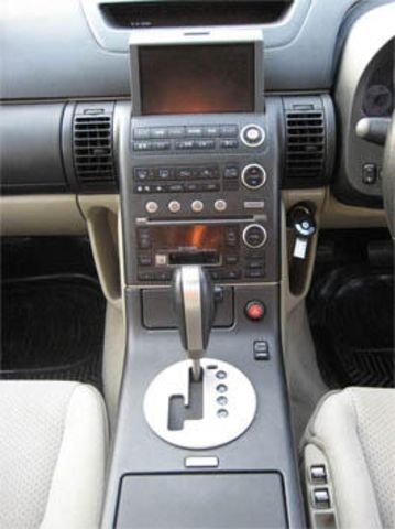2002 Nissan Skyline