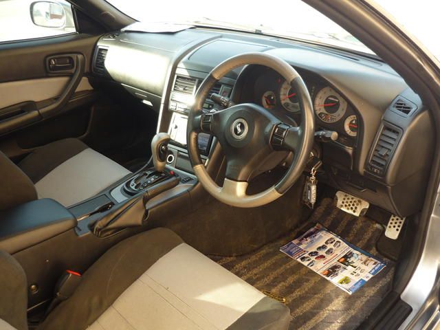 2002 Nissan Skyline