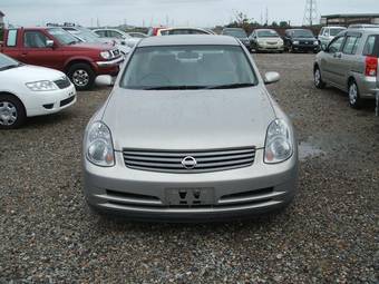 2002 Nissan Skyline Photos