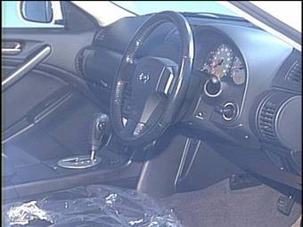 2002 Nissan Skyline Pictures