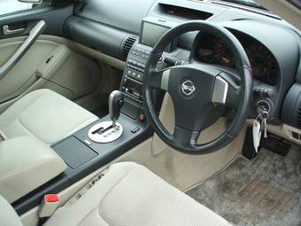 2002 Nissan Skyline Pictures