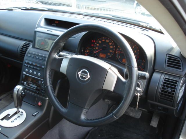 2003 Nissan Skyline