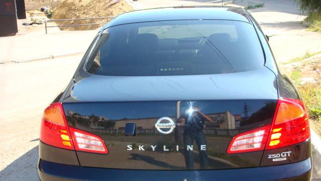 2003 Nissan Skyline