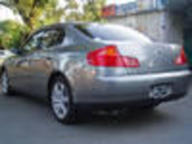 2003 Nissan Skyline