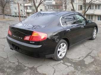 2003 Nissan Skyline Photos