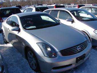 2003 Nissan Skyline Photos