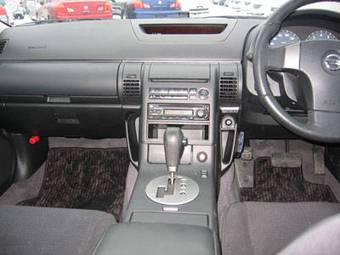 2003 Nissan Skyline Photos