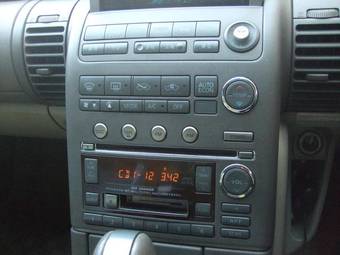 2003 Nissan Skyline Photos