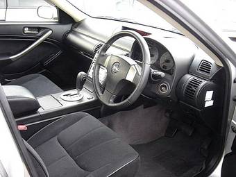 2003 Nissan Skyline Photos