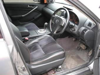 2003 Nissan Skyline Photos