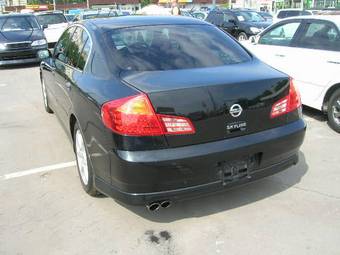 2003 Nissan Skyline Pictures