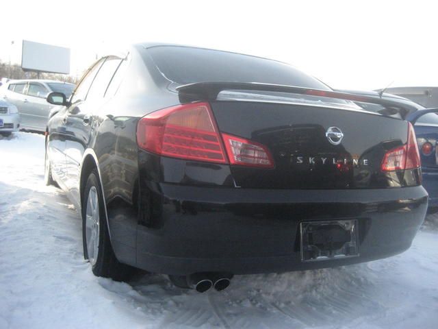 2004 Nissan Skyline