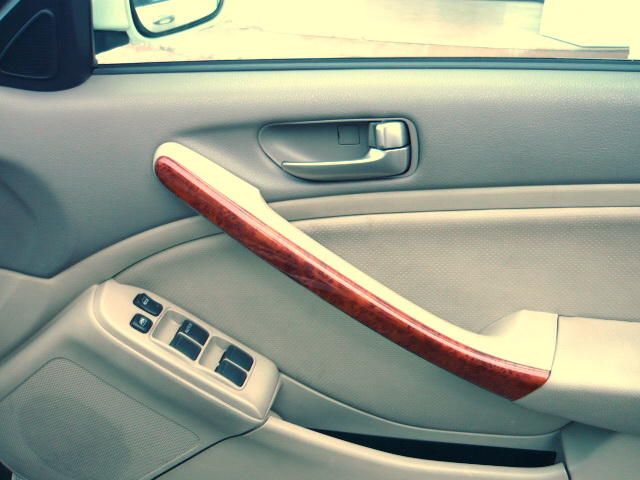 2004 Nissan Skyline