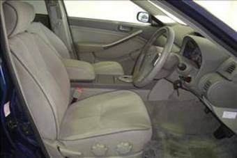 2004 Nissan Skyline Photos