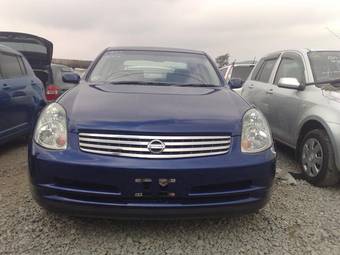 2004 Nissan Skyline Photos