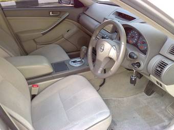 2004 Nissan Skyline Pictures