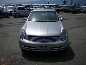2004 Nissan Skyline Photos