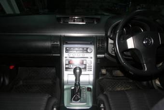 2004 Nissan Skyline Photos