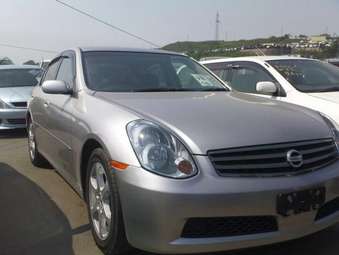 2005 Nissan Skyline Photos