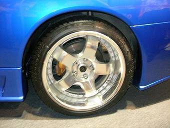 2000 Nissan Skyline GT-R Images