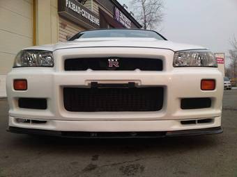 2000 Nissan Skyline GT-R Pictures