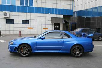 2000 Nissan Skyline GT-R Photos