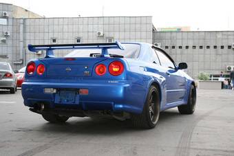 2000 Nissan Skyline GT-R Wallpapers