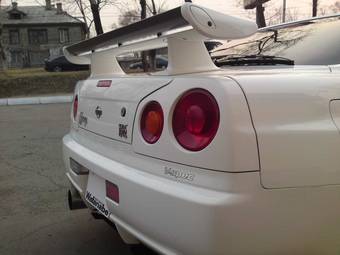 2000 Nissan Skyline GT-R Pics