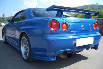 2001 Nissan Skyline GT-R Photos