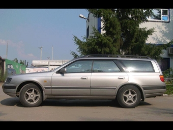 1997 Nissan Stagea