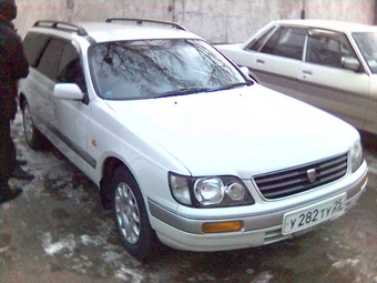 1997 Nissan Stagea