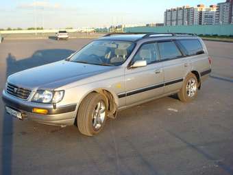 1997 Nissan Stagea