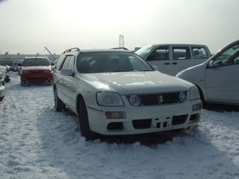 2001 Nissan Stagea