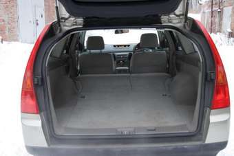 Nissan Stagea
