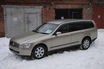 2001 Nissan Stagea Photos