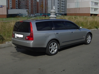 2002 Nissan Stagea