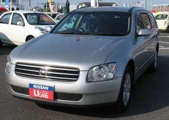 2002 Nissan Stagea Photos