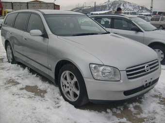 2002 Nissan Stagea Pics