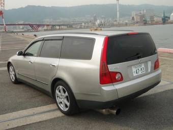 2002 Nissan Stagea Pictures